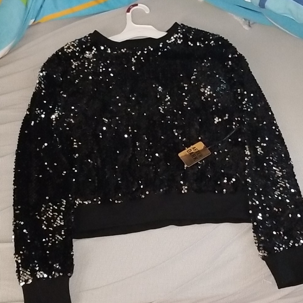 SEQUIN SWEATER